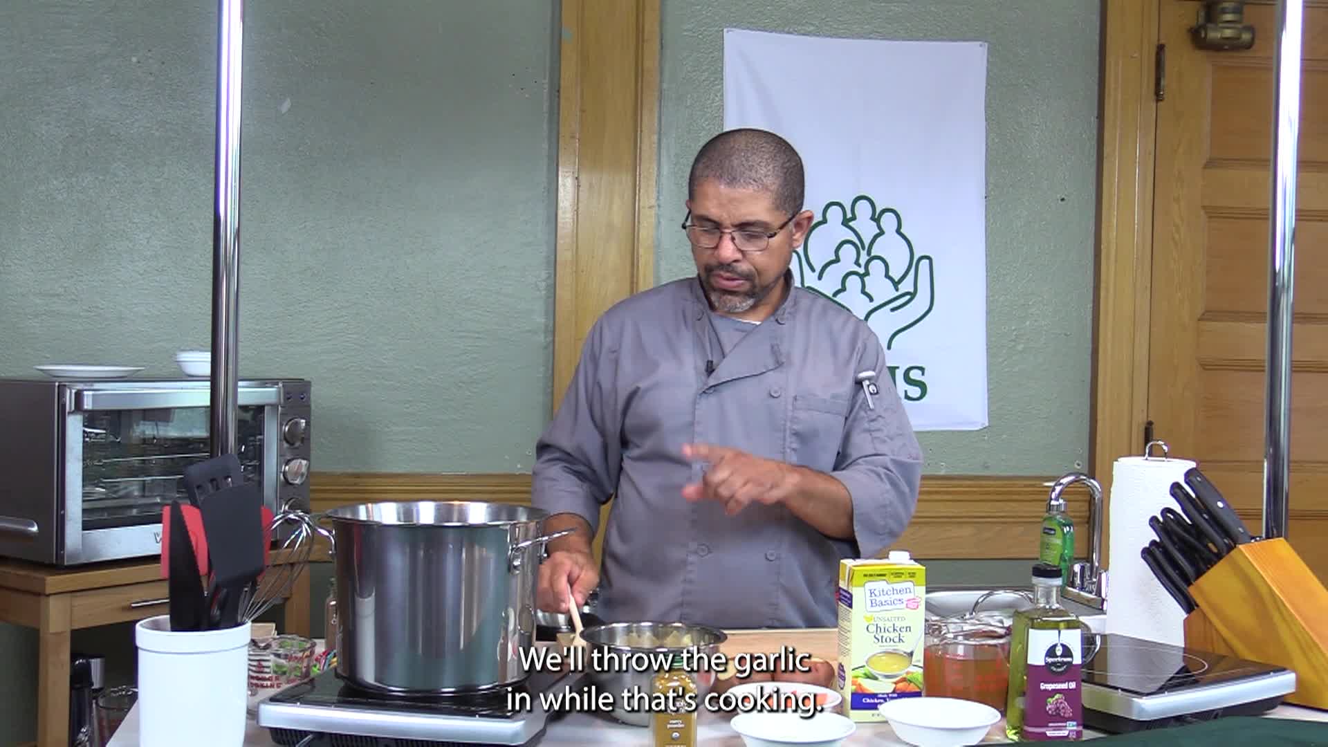 Food as Medicine - Ep3 Curry Chicken & Vegetable Soup